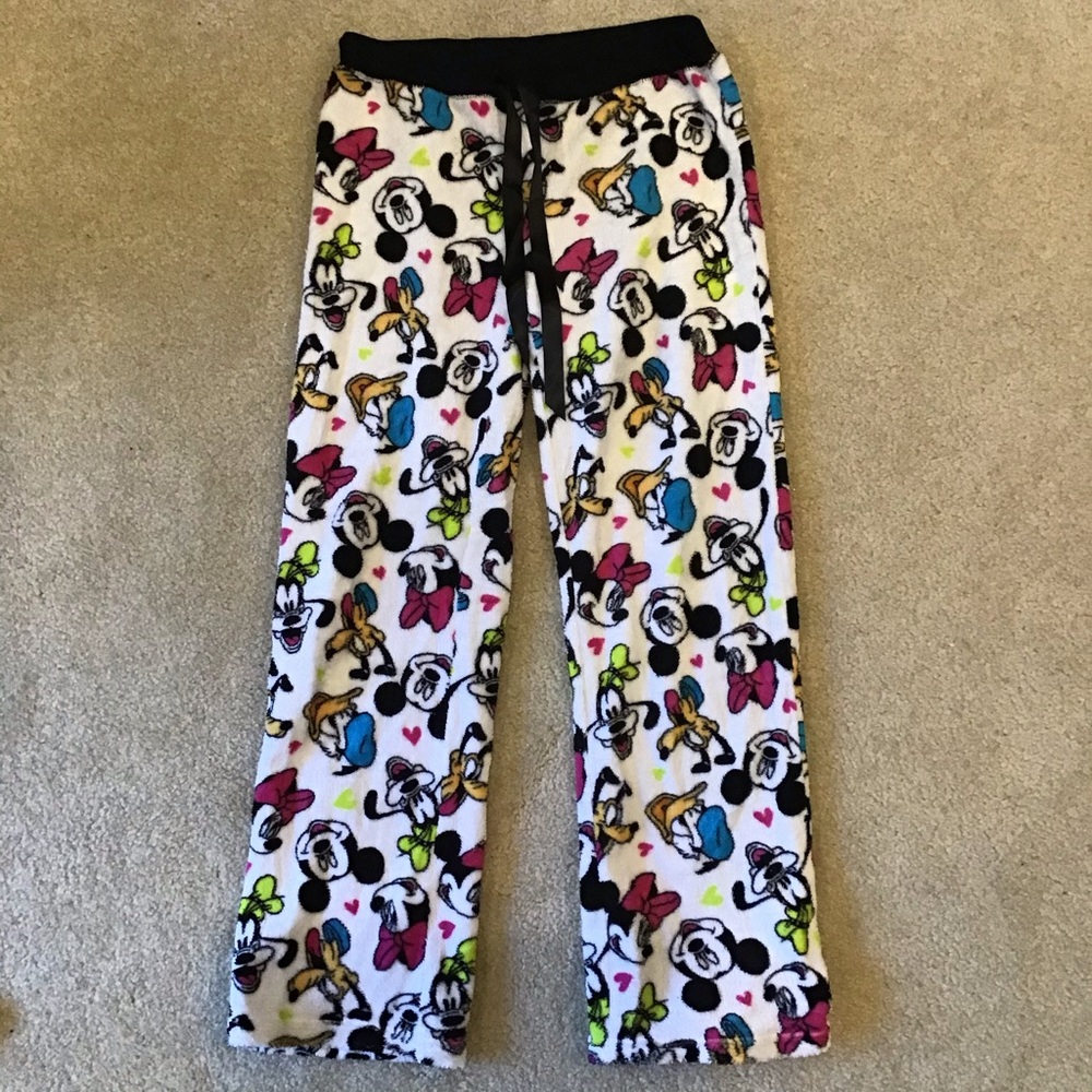 Disney Pajamas: Mickey Minnie Donald Goofy Pluto